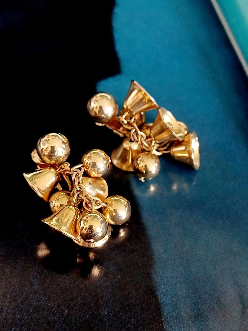 vintage jewelry gorgeous gold bell clip-on earrings - Earrings & Clip-ons - Other Metals 