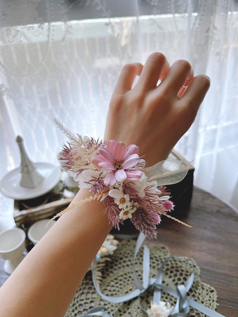 Melon seed flower series dry flower immortal flower wrist flower small French / four colors optional - Corsages - Plants & Flowers Pink