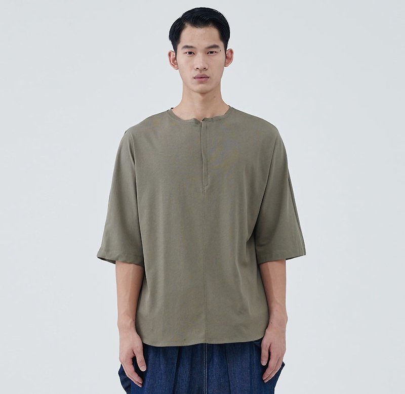 TRAN - 針織小立領拉鍊衫 - 男 T 恤 - 棉．麻 綠色