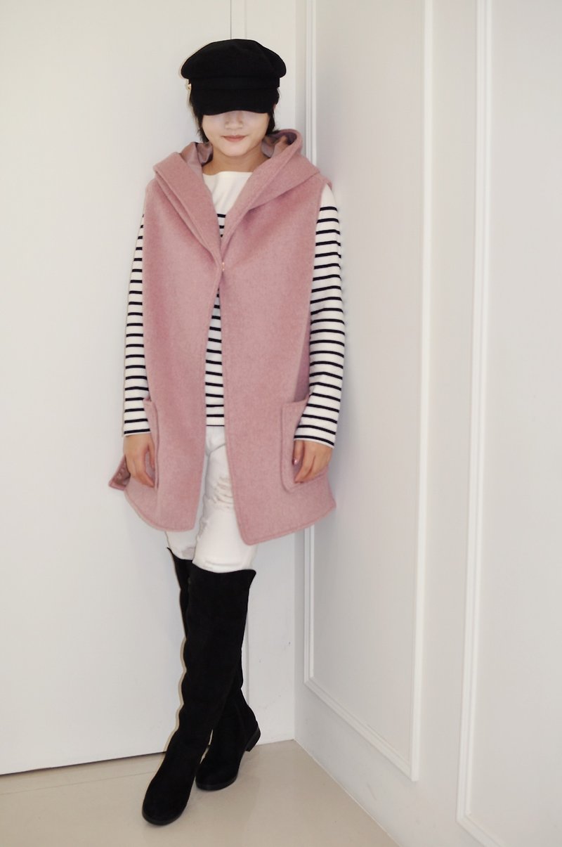 Flat 135 X Taiwanese designer British style 90% wool cloth hat vest rose - เสื้อแจ็คเก็ต - ขนแกะ สึชมพู