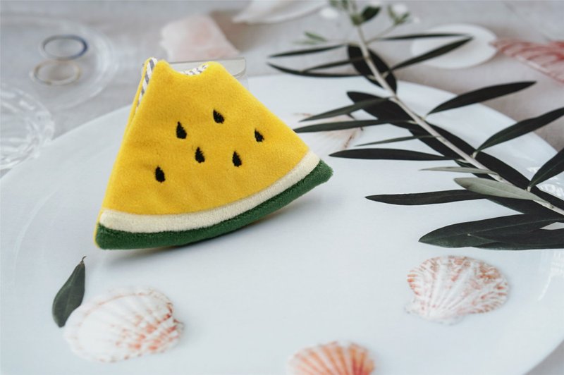 Bucute take a bite of watermelon amulet. Yushou set. Safe amulet bag/baby special/handmade/ - ของขวัญวันครบรอบ - เส้นใยสังเคราะห์ สีเหลือง