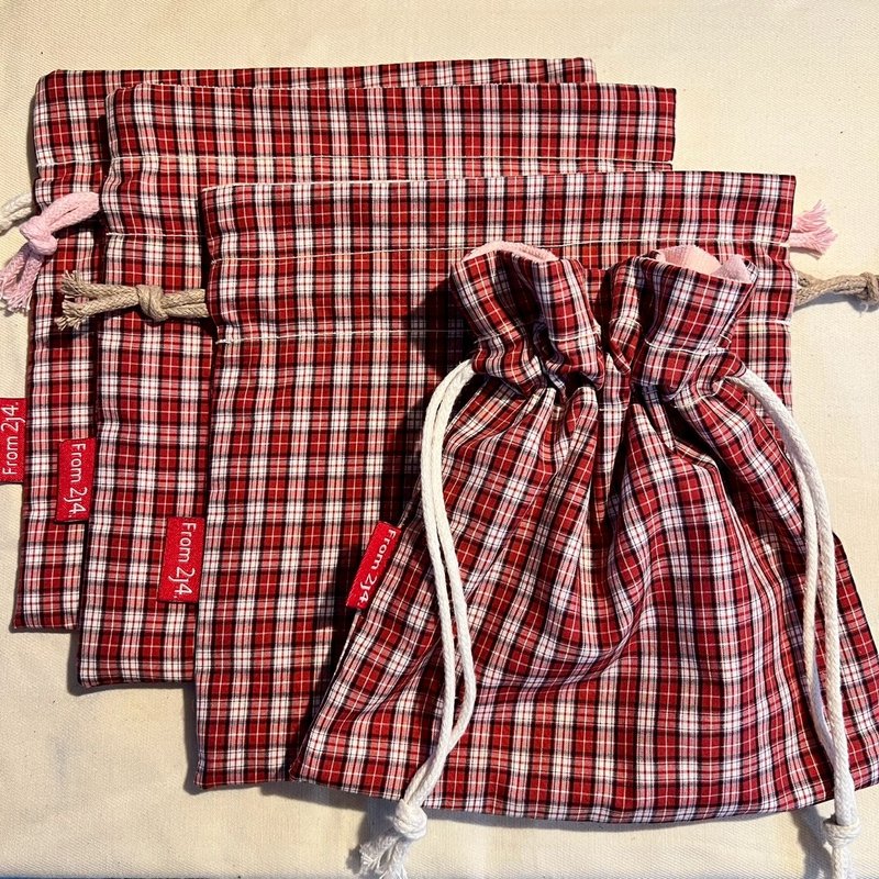 From2j4手工布包_平面束口袋 - 束口袋/束口背包/水桶包 - 棉．麻 紅色