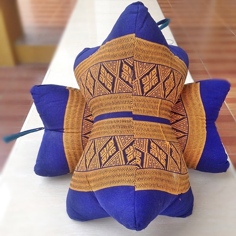 Neck support kapok cushion. star shaped neck pillow, Thai handmade OTOP items - 枕頭/抱枕 - 棉．麻 金色