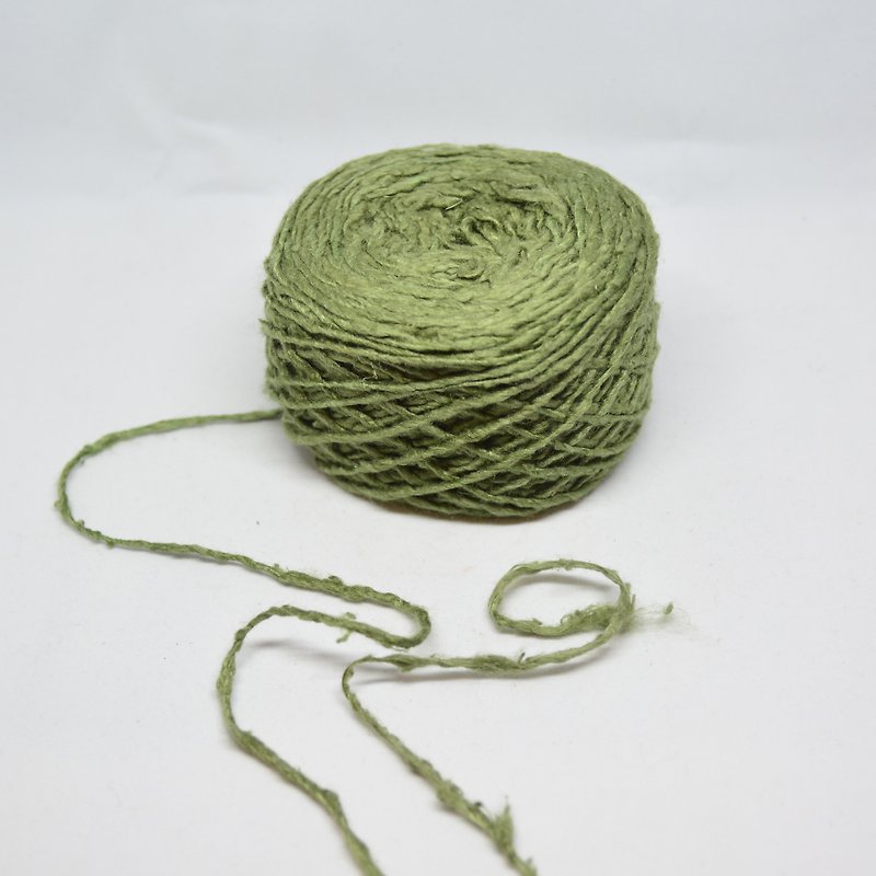 手紡 バナナ繊維 糸-緑 -フェアトレード - 編み物/刺繍/羊毛フェルト/裁縫 - 寄せ植え・花 グリーン