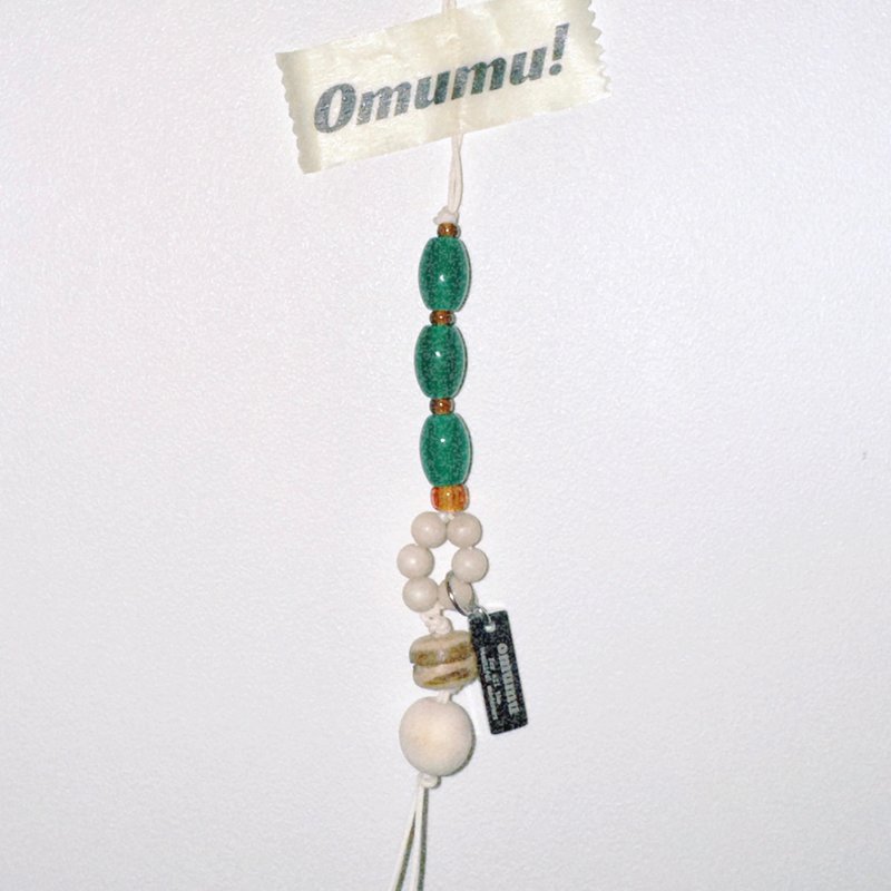 Peacock's tail green jade keychain phone accessory bagcharm - 鑰匙圈/鑰匙包 - 寶石 綠色