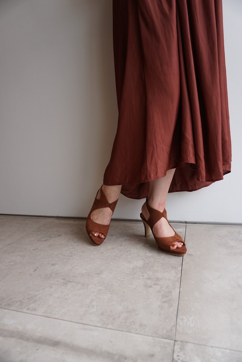 Fit Strap Sandals / Brown Nubuck z1060 - รองเท้าแตะ - หนังแท้ สีนำ้ตาล