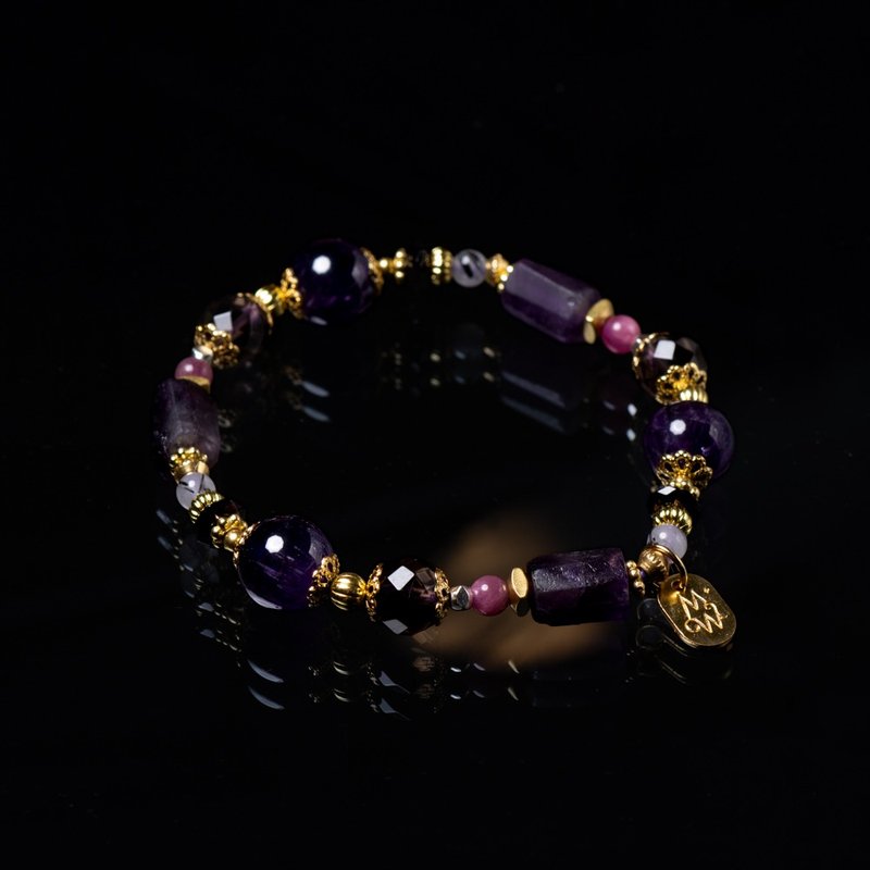 Extreme Narcissism // C1604 Amethyst Tourmaline Bracelet - สร้อยข้อมือ - เครื่องเพชรพลอย 