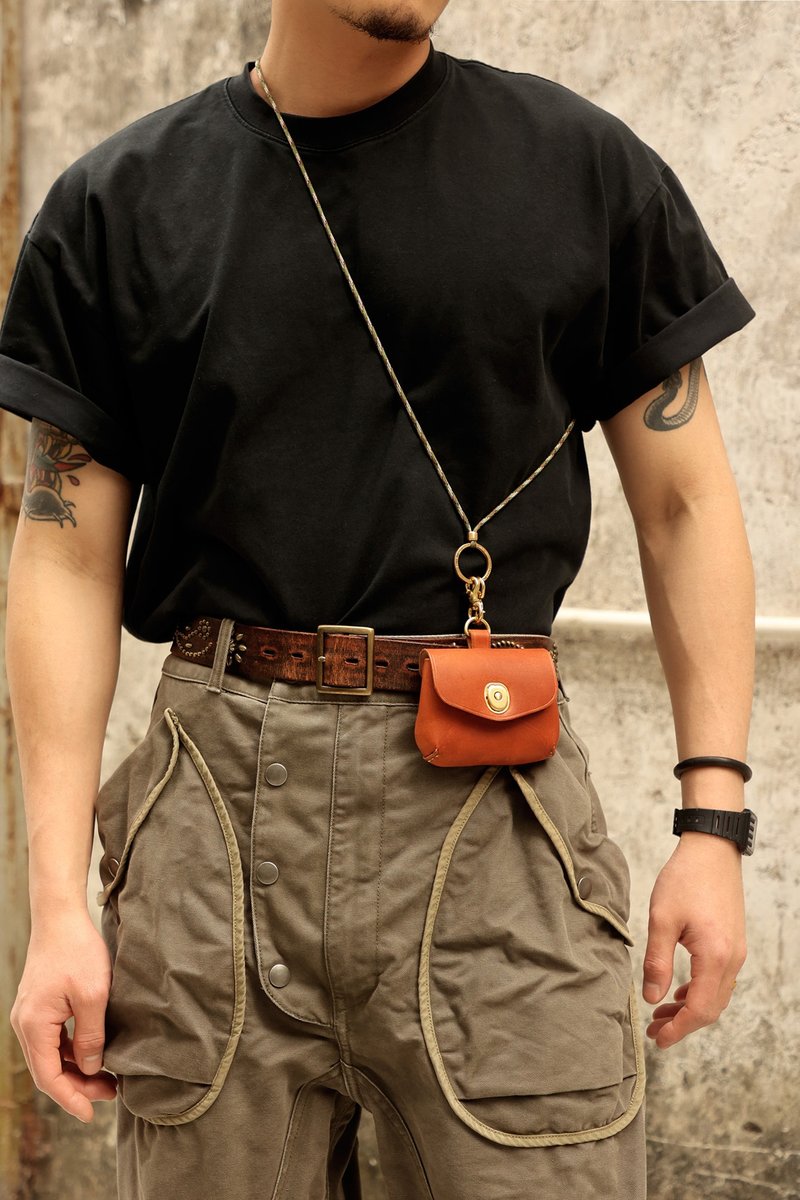 美國horween 頭層茶芯牛皮 AirPods收納小包 復古機能掛包 - 錢包/皮夾/長短夾 - 真皮 多色