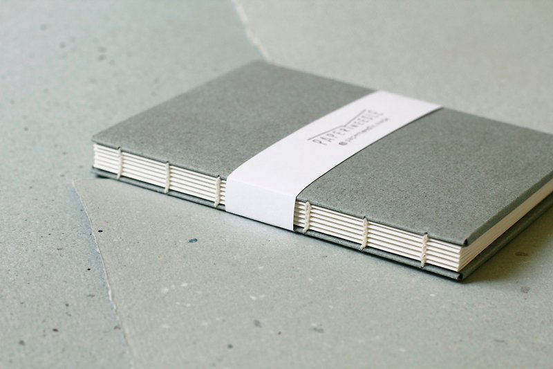 再生手抄紙系列 - 空白筆記本 no.011 - 筆記本/手帳 - 紙 灰色