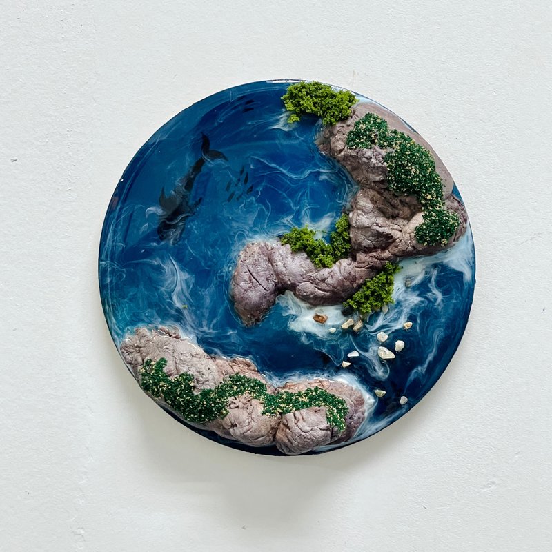 Resin ocean island decoration 10cm - Items for Display - Resin Blue