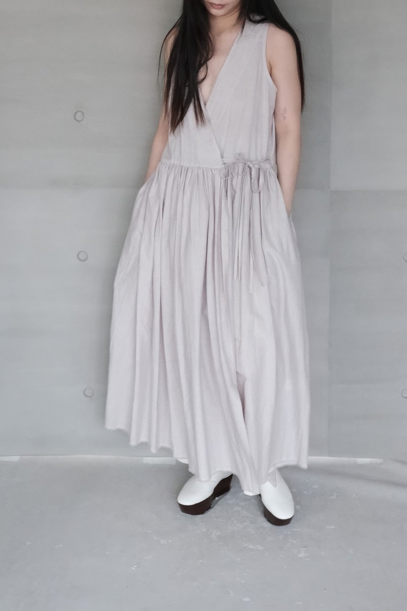 有機棉細摺背心洋裝 - 天然藍莓草木染 - 連身裙 - 棉．麻 