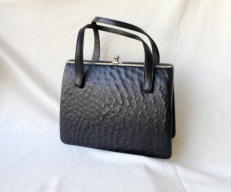 FOAK vintage/reserved/Showa ink black ostrich leather antique mouth gold bag - Handbags & Totes - Genuine Leather 