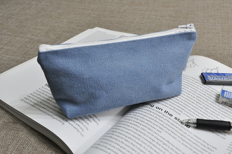 ENDURE sky blue pencil bag / linen weaving sky blue / Japanese fabric - กล่องดินสอ/ถุงดินสอ - ผ้าฝ้าย/ผ้าลินิน สีน้ำเงิน