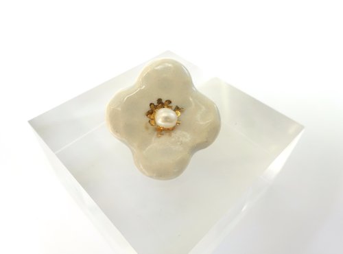 irodori ceramic accessory 小さな花のbroach アイスカラー