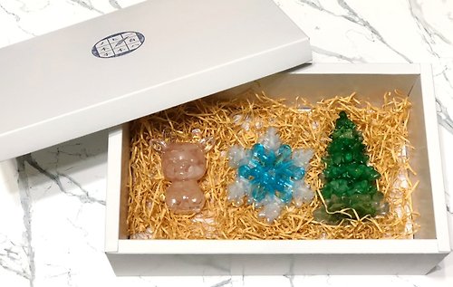 季穎寄影 Ji-Ying C&C 冬季禮盒-聖誕 | 含麋鹿、雪花*2、聖誕樹 | 水晶滴膠擺飾