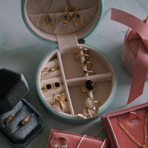 hinamarin*　アクセサリー　ジュエリーボックス　レザー hinamarin* アクセサリー ジュエリーボックス レザー hinamarin