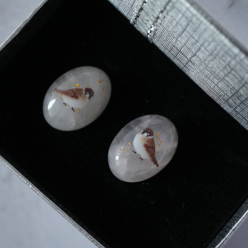 薔薇石英與麻雀的耳環 夾式耳環亦可更改 - 耳環/耳夾 - 寶石 粉紅色