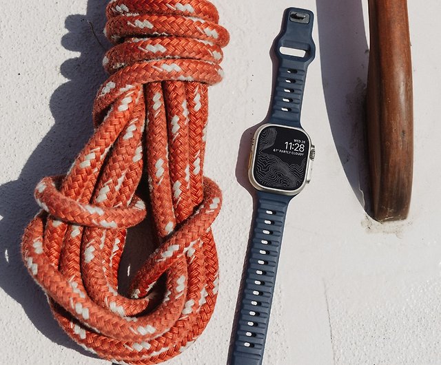 US NOMAD】Apple Watch Special Sports Style FKM Rubber Strap-45/44/42mm -  Shop sw-gsa Watchbands - Pinkoi
