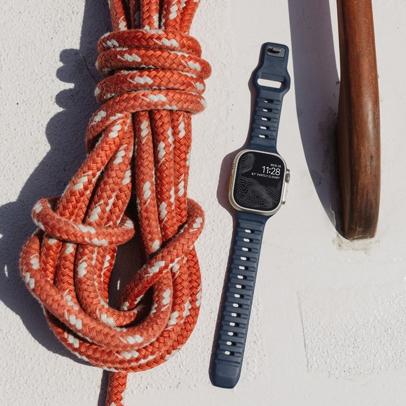 美國NOMAD Apple Watch專用運動風FKM橡膠錶帶-45mm-大西洋藍 - 錶帶 - 橡膠 藍色