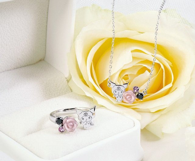 ハンドメイド 花のリング 黒とパールとクロミシルバーリング