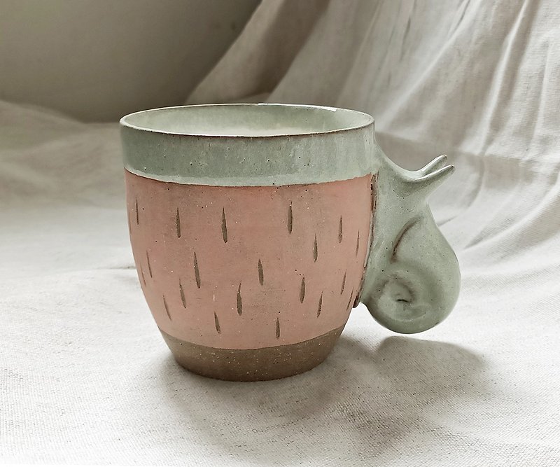 Animal cup cup snail-pink orange - Mugs - Pottery Pink