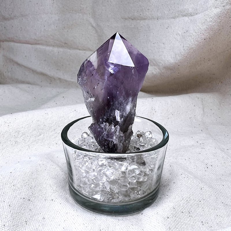 透紫。  一圖一物 辦公療癒 水晶盆栽 組合 l 紫水晶小權杖水晶l - 擺飾/家飾品 - 水晶 多色