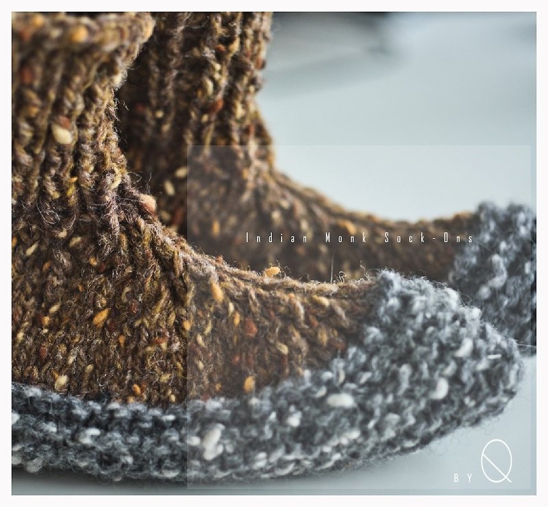American Indian Monk Sock-Ons - 襪子 - 其他材質 咖啡色