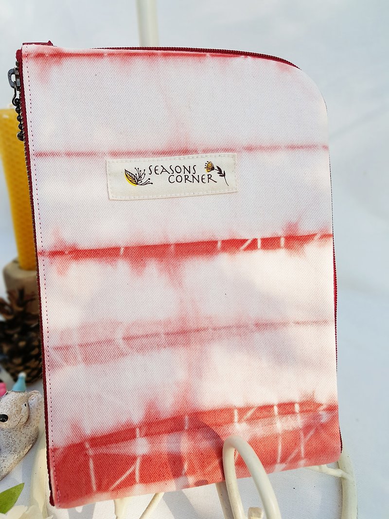 冬季旅行-粉紅電梯 8吋護照包 聖誕 新年最佳禮物 - 長短皮夾/錢包 - 棉．麻 粉紅色