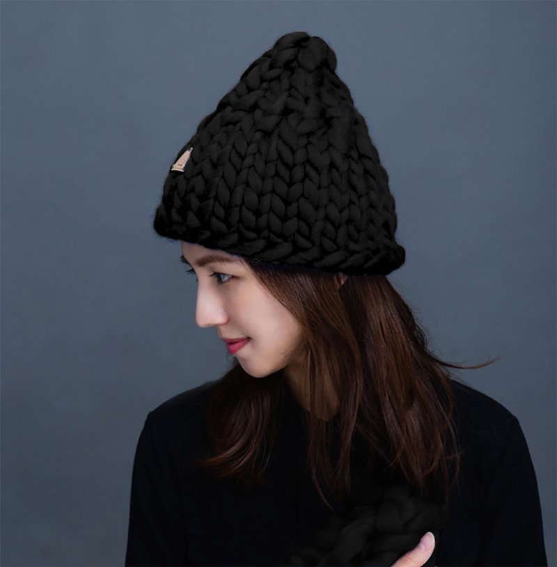 【MOUNTAIN HAND MADE】100% wool beanie /Black - หมวก - ขนแกะ สีดำ