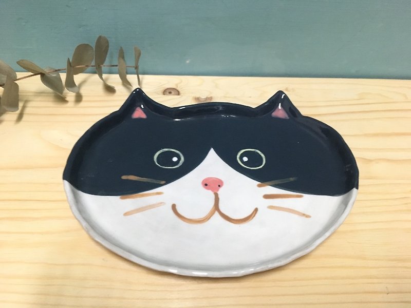 Cat - Pottery Plate (Black - Pink Ears) - จานเล็ก - ดินเผา สีดำ