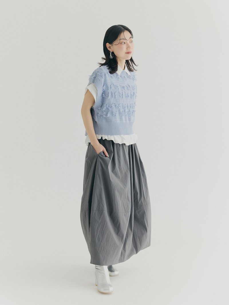 SEQUI HIBI 鬚邊感羅紋綁帶針織背心－灰藍色 - 背心/無袖上衣 - 聚酯纖維 藍色