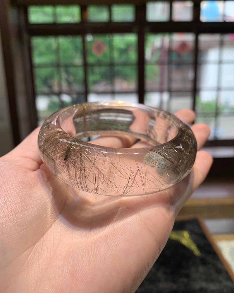 丨湖中芊蔚丨高品質黑銅鈦晶手鐲 圈口55.5 附台灣證書 - 手鍊/手環 - 玉石 透明