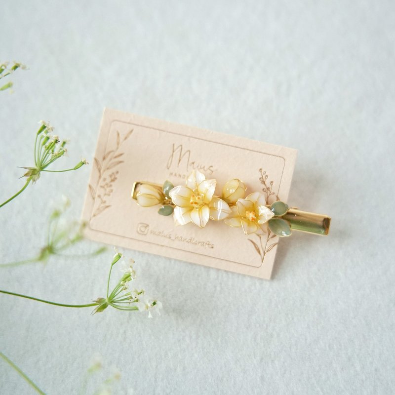 百合花 - 鴨嘴夾手工樹脂飾品 - 髮夾/髮圈 - 樹脂 黃色