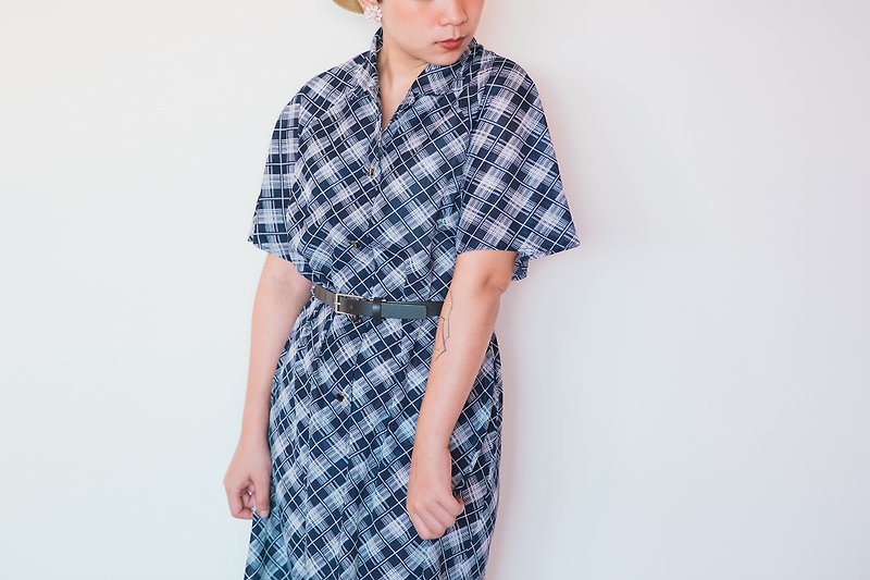 Awhile | Vintage short-sleeved dress no.40 - ชุดเดรส - เส้นใยสังเคราะห์ สีน้ำเงิน