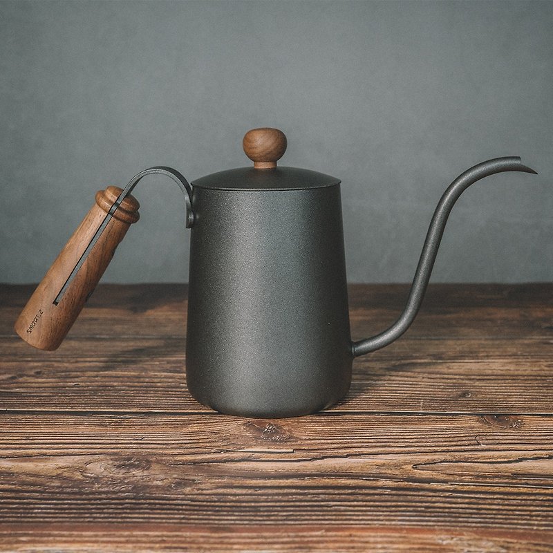 Arrival Nordic export SMART.Z American walnut olecranon hand pot Black Iron Black 2.0 550ml - เครื่องทำกาแฟ - สแตนเลส สีดำ