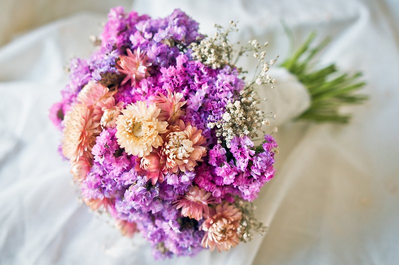 Fleurir Blossoming Time //ピンクのドライブーケブーケ/屋外ウェディングブーケ/フラワーセレモニー/結婚式の写真/装飾品/バースデーギフト/カスタマイズ - 観葉植物 - 寄せ植え・花 ピンク