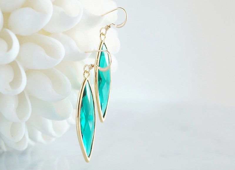 [14KGF] Earrings, -Marquise, Emerald- - Earrings & Clip-ons - Glass Green