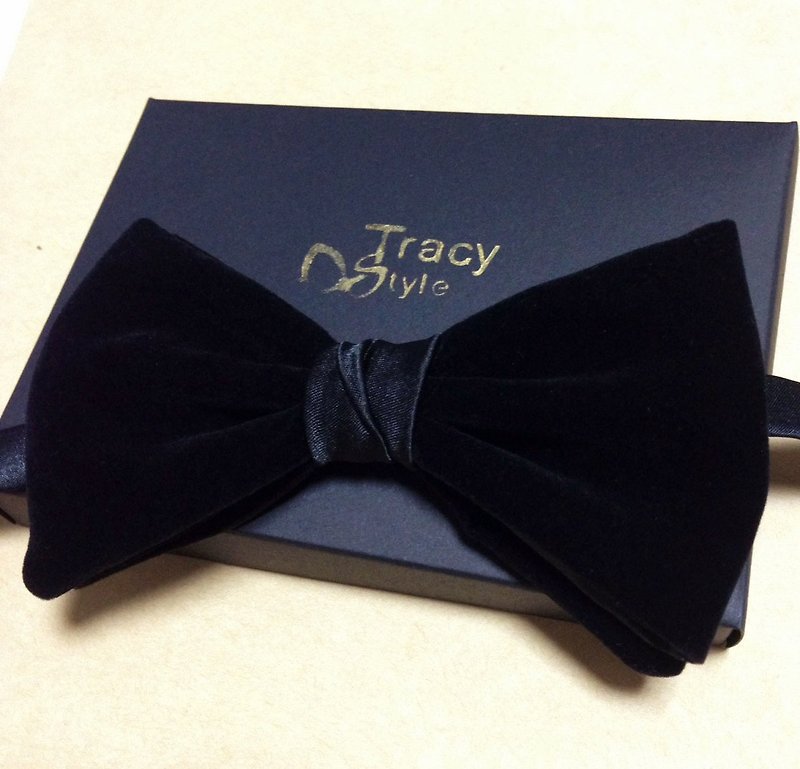 Classic black bow tie - Ties & Tie Clips - Polyester Black