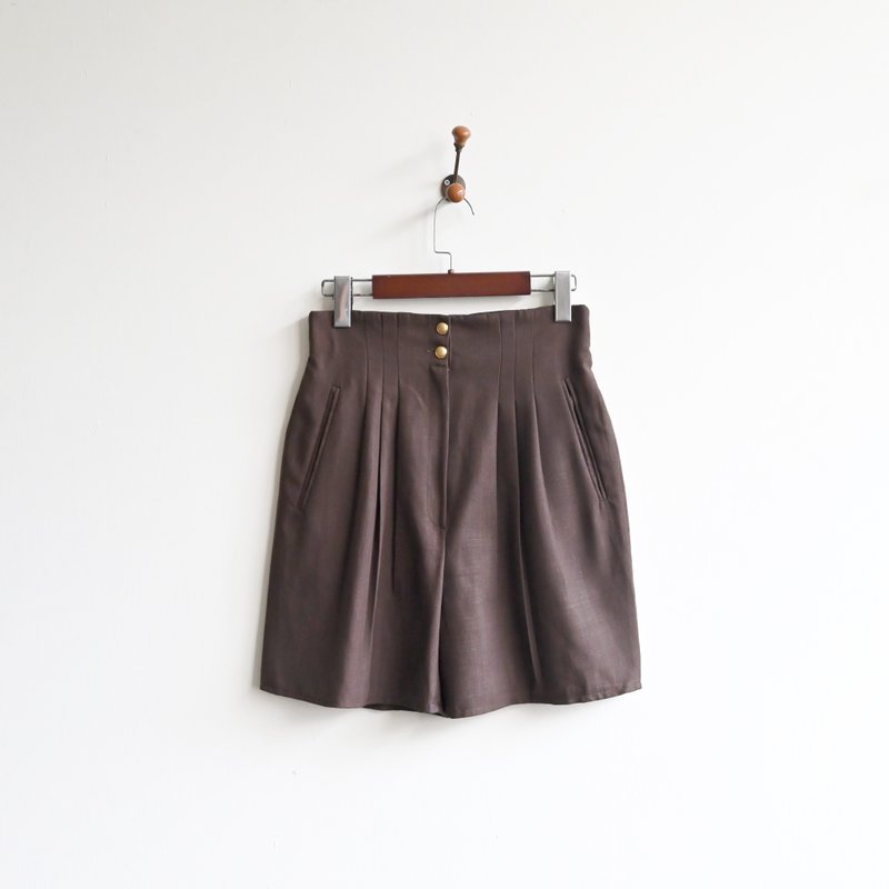 [Egg Plant Vintage] Coco Cake High Waist Vintage Shorts - กระโปรง - ไฟเบอร์อื่นๆ 