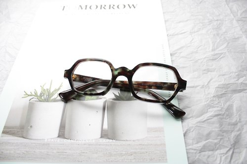 elements-eyewear ELEMENTS eyewear 琥珀綠色六角形眼鏡 日本手造眼鏡框