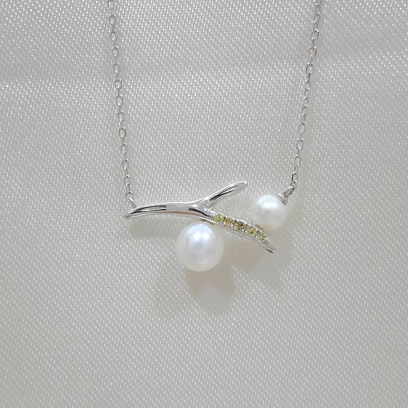 Natural Pearl Gemstone Necklace 10K - สร้อยคอ - ไข่มุก 