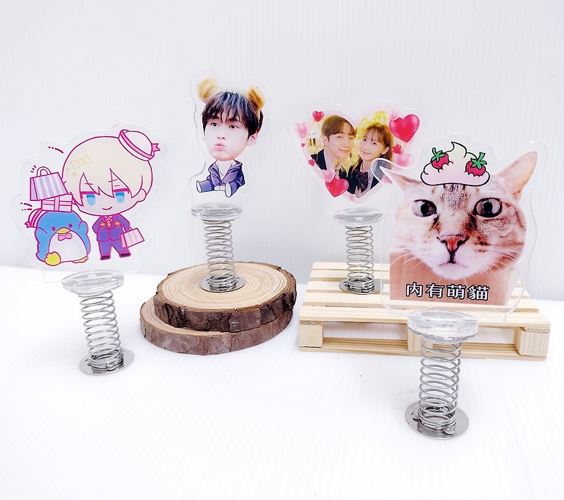 Customized Acrylic spring ornaments Customized spring rocking car ornaments and gifts - ของวางตกแต่ง - อะคริลิค 