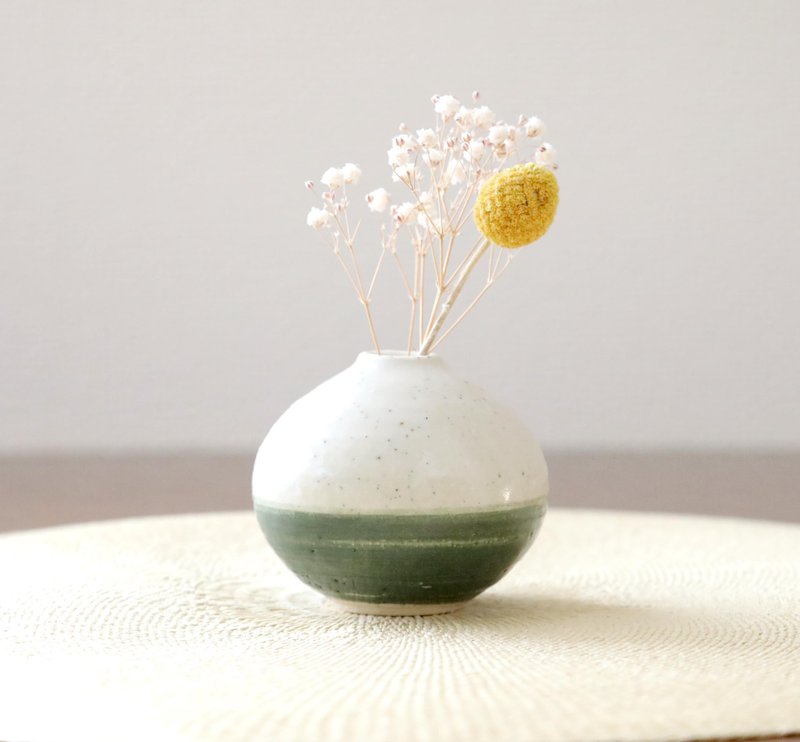 A plump round vase of white granite clay and deep green - Pottery & Ceramics - Pottery Green