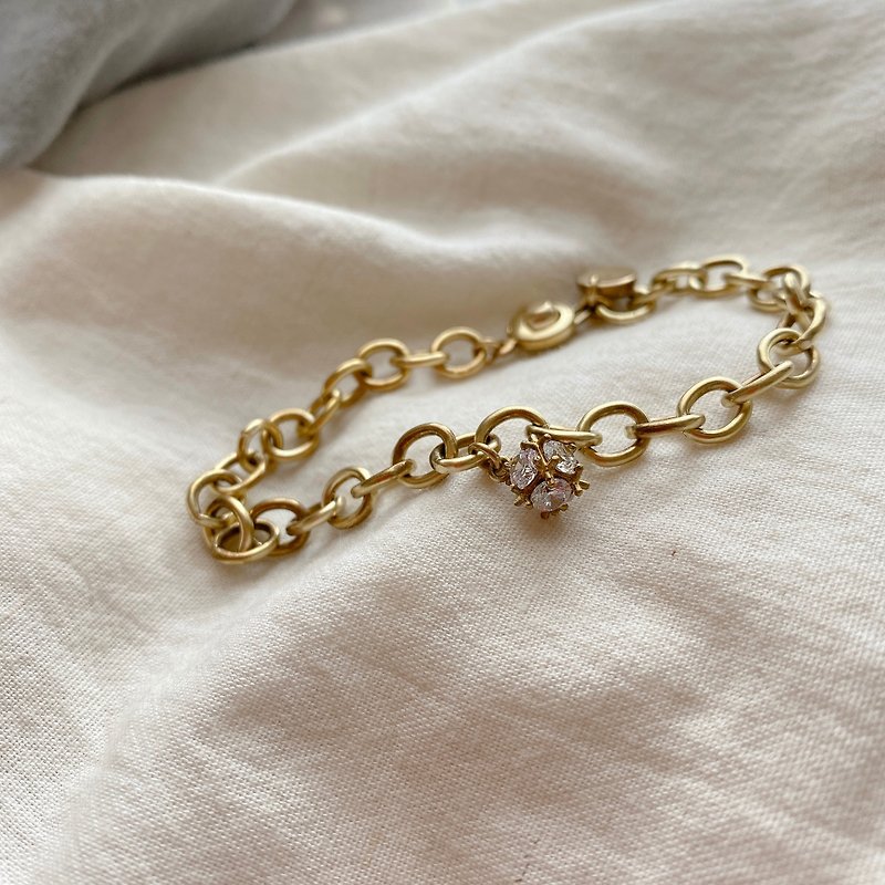 Gold planet-zircon brass bracelet - Bracelets - Copper & Brass Gold