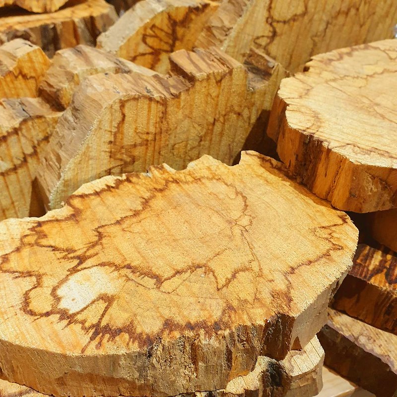 Peruvian sacred wood natural wood chips crystal base space purification home decoration palo santo - Items for Display - Wood Brown