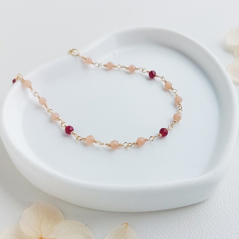 Gold Stone+ ruby ​​x 14KGF bracelet - สร้อยข้อมือ - เครื่องประดับพลอย สีส้ม