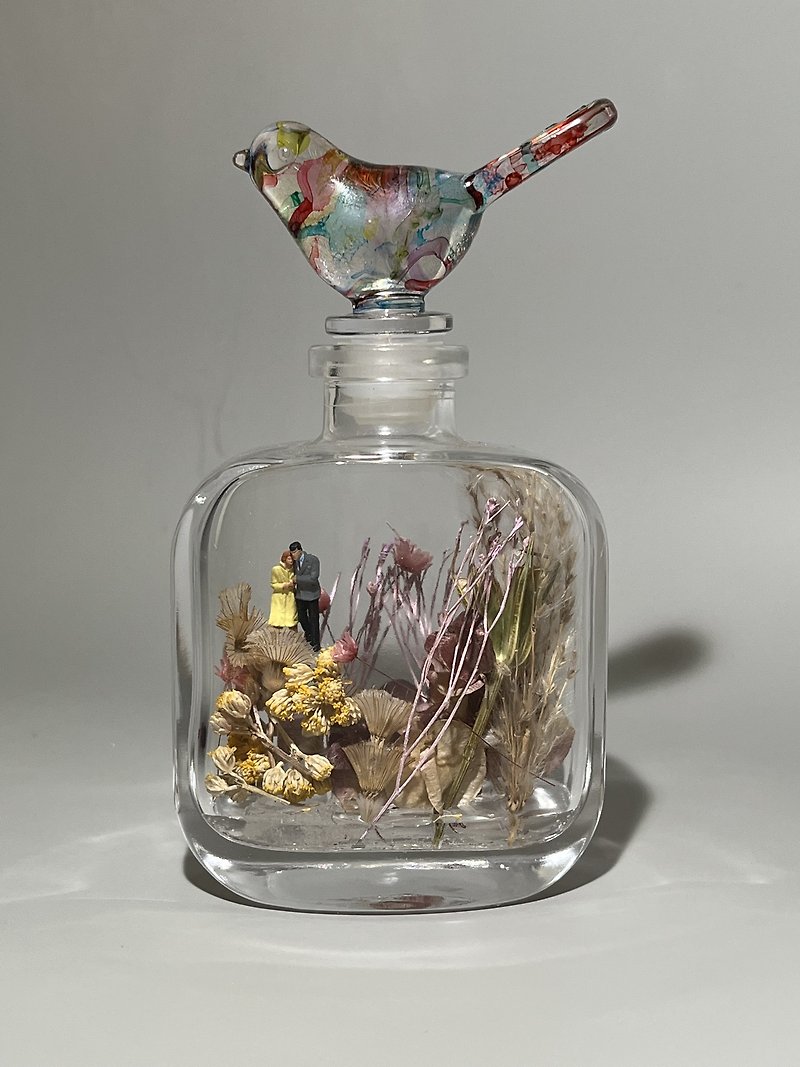 Love IN A JAR Love Oil Lamp - Items for Display - Glass 