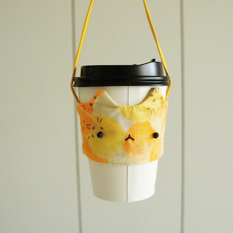 Lovely【Japanese cloth】Animal fur ball cat drink cup bag, cat cup holder, beverage cup holder - ถุงใส่กระติกนำ้ - ผ้าฝ้าย/ผ้าลินิน สีเหลือง