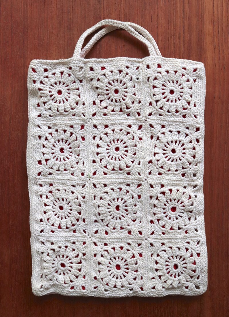 Swedish crochet old tote bag - กระเป๋าถือ - ผ้าฝ้าย/ผ้าลินิน สีแดง