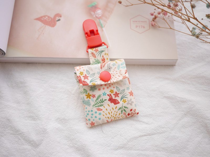 平安符袋  花園小兔款 - 平安符袋 - 棉．麻 粉紅色